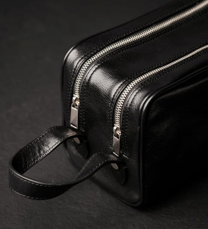 Женская кожаная косметичка Dopp Kit - All the Kings Men -  Черный цвет - Time Resistance 5228201W — 3