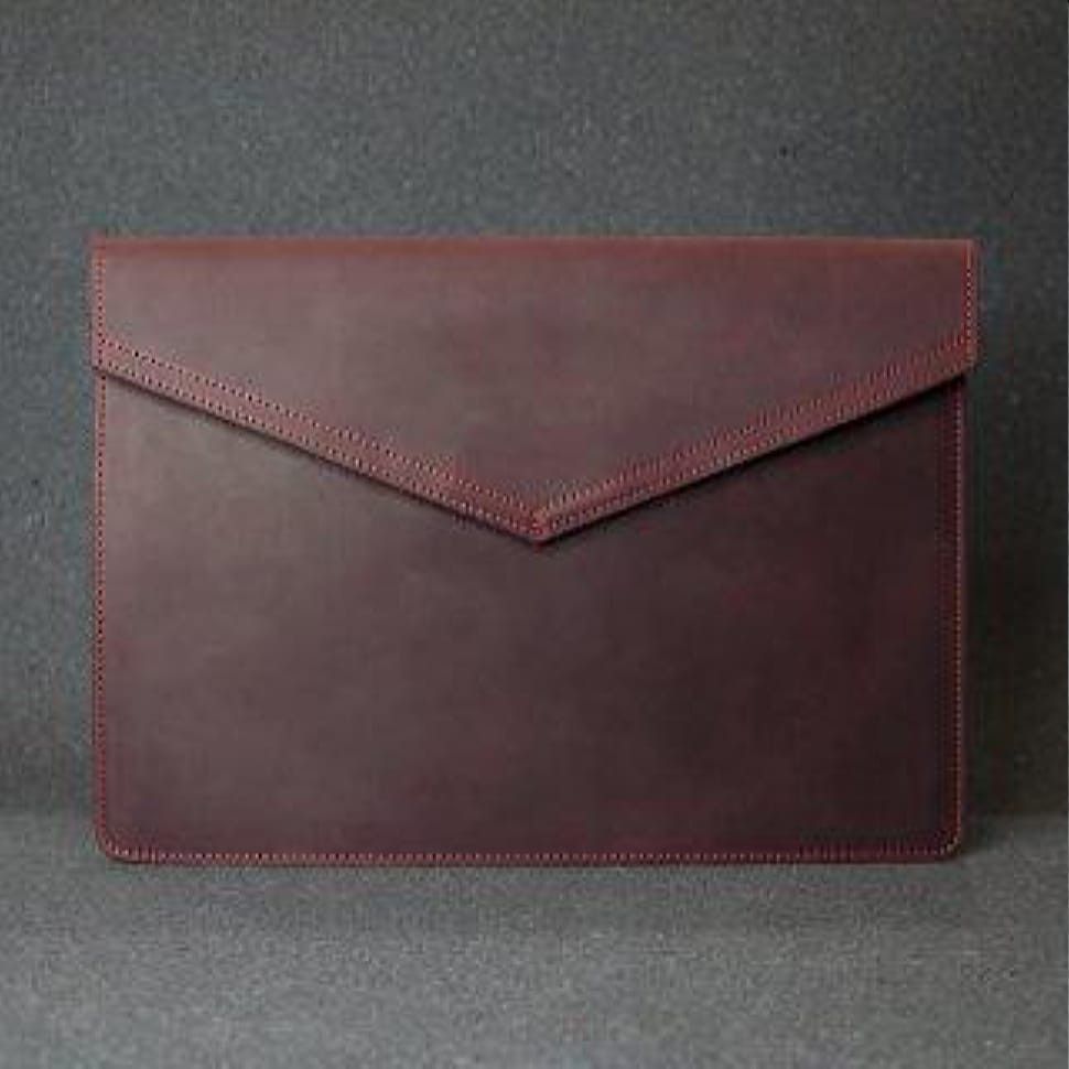 Кожаный чехол для MacBook 12' кожа Crazy Horse, бордо