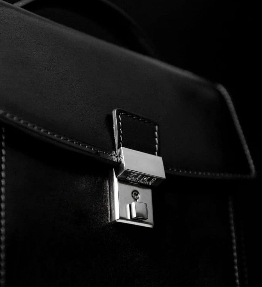 Малий шкіряний портфель для жінок - Walden - чорний колір - Time Resistance 5242301W — 4