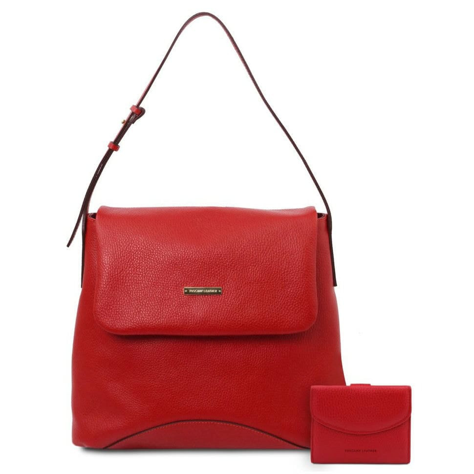 Женский набор Capri - мягкая женская сумка и кошелек Tuscany Leather TL142150 (Lipstick Red)