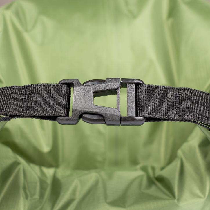 Гермомішок Tramp нейлон 20D Rip-Stop olive 15л UTRA-122 — 2