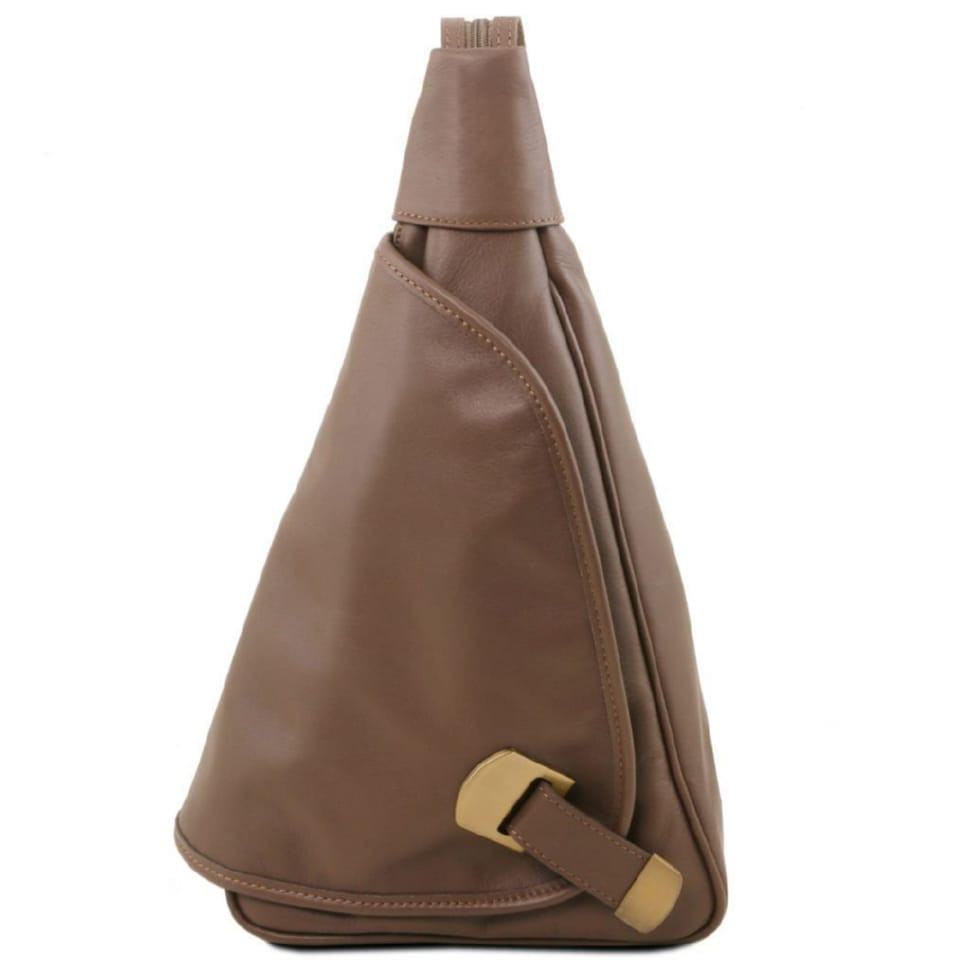 Кожаный рюкзак на одно плечо Tuscany Leather Hanoi TL140966 (Темный серо-коричневый) — фото 1