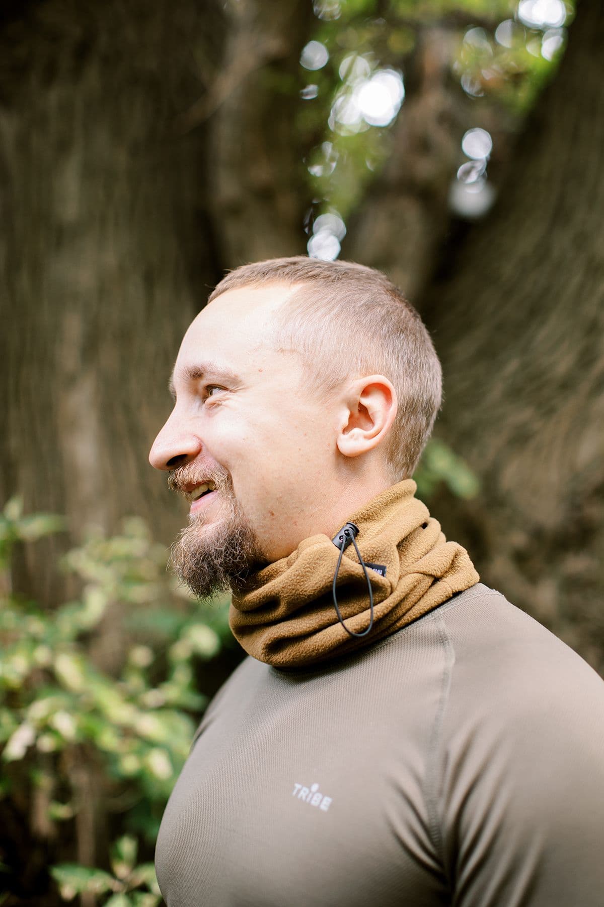 Пов'язка флісова Tribe Neck Warmer з затяжкою T-KF-0020 OS, olive — фото 1