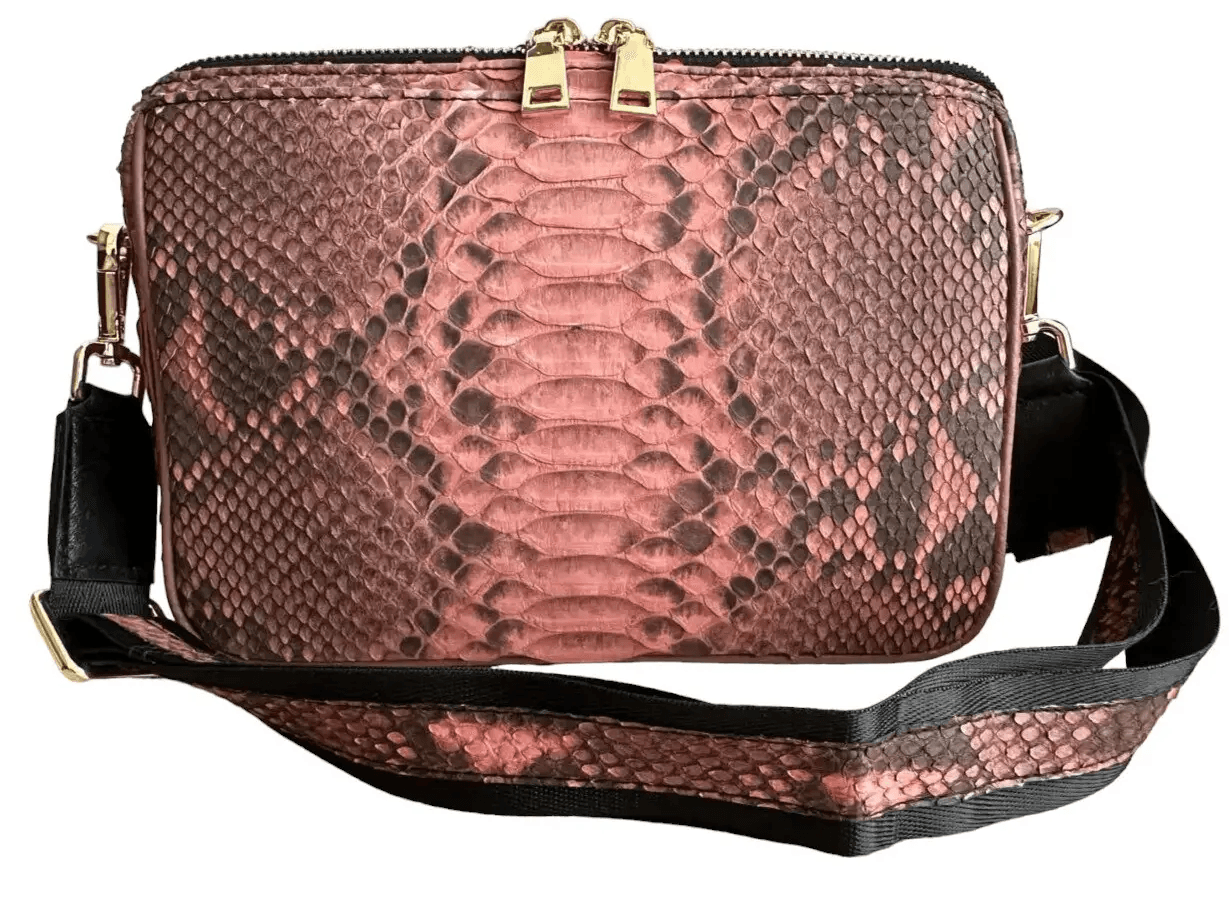 Сумка жіноча кросбоді із натуральної шкіри пітона Exotic Leather пудрова рожева (snc 01)