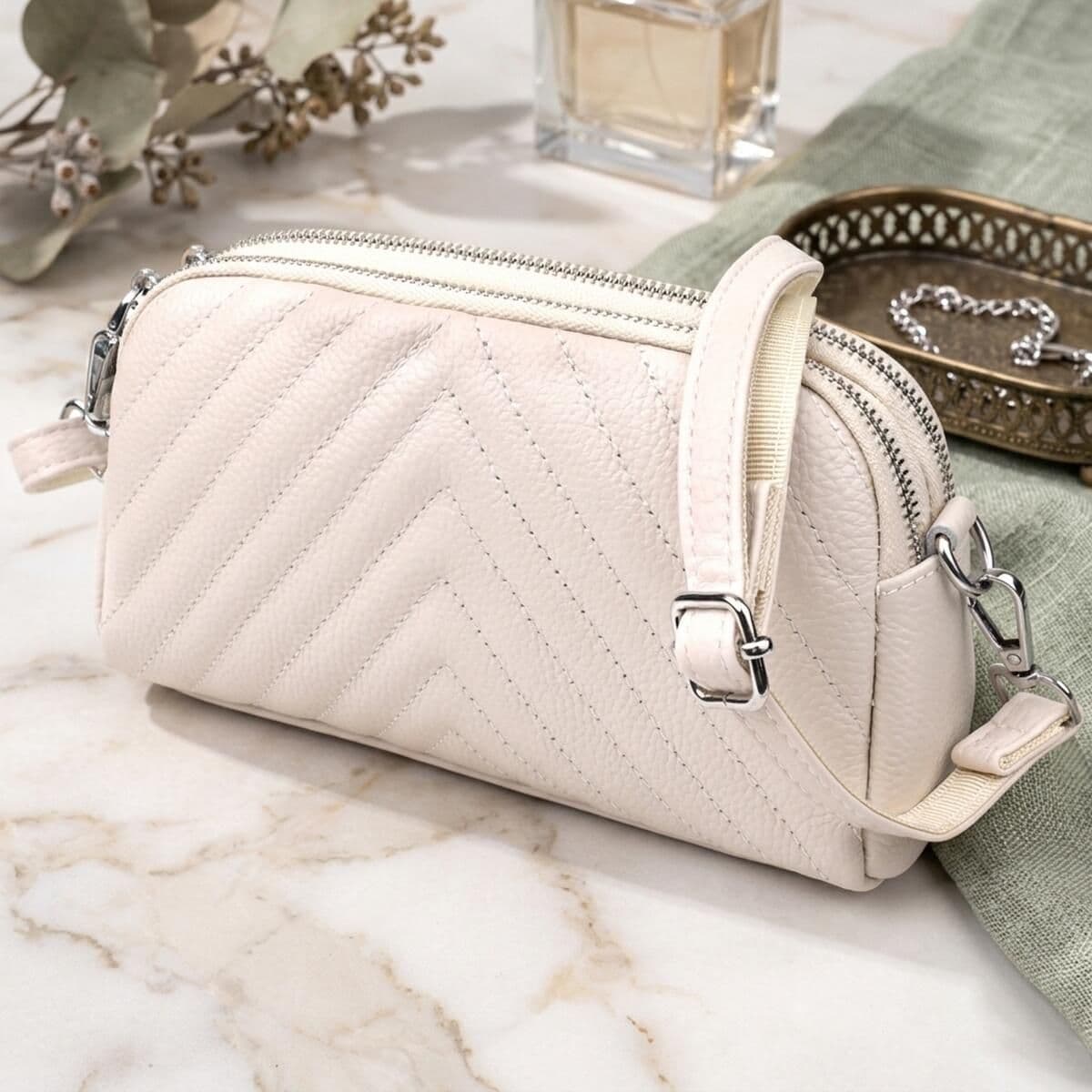 Модна сумка прошита трикутниками з натуральної шкіри Vintage 22910 Білий