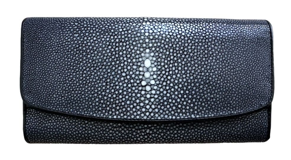 Гаманець жіночий із натуральної шліфованої шкіри ската чорний Exotic Leather (stw4)