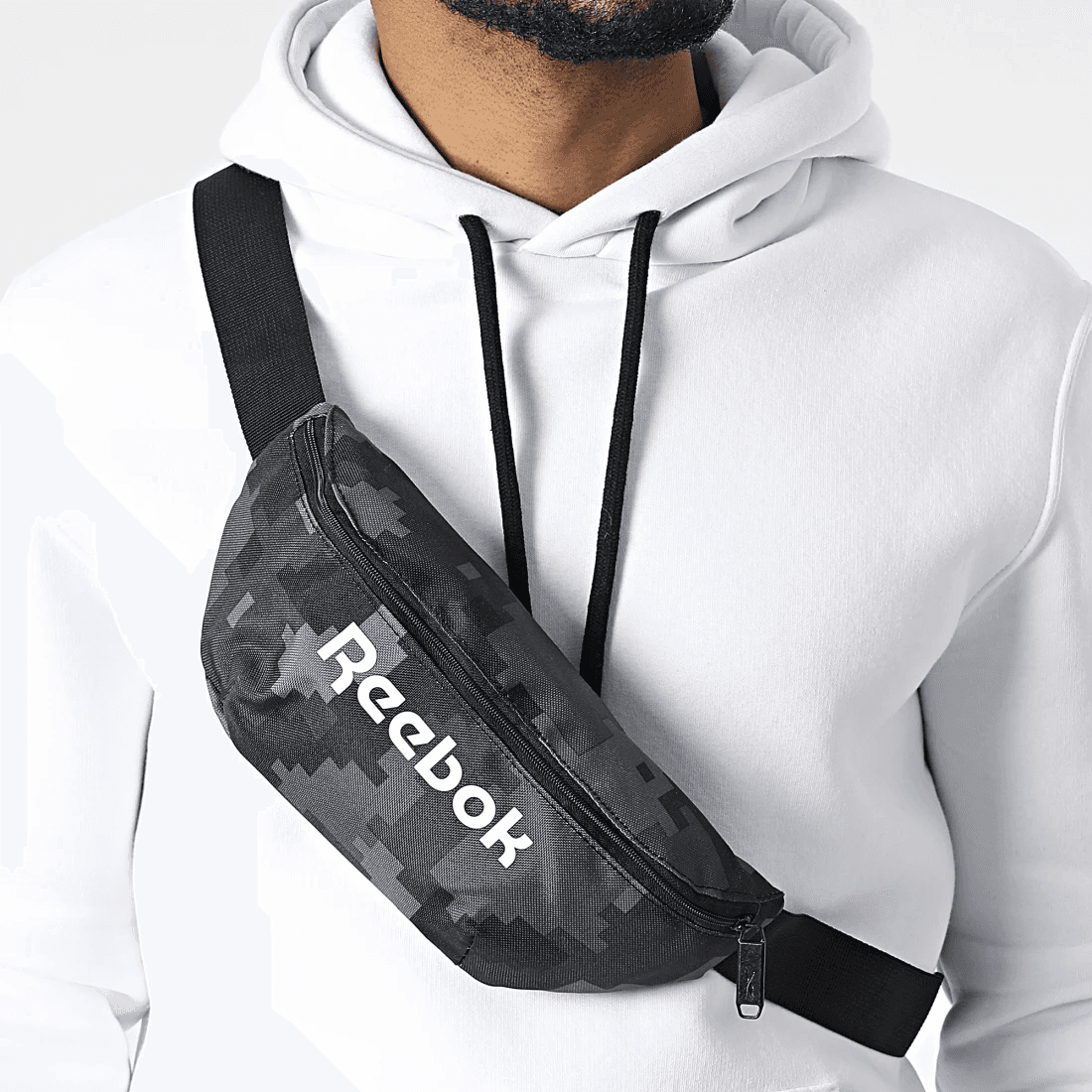 Бананка Reebok чорна поясна сумка кросбоді для телефону і документів