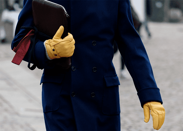 мужские перчатки желтые