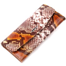 Купити Лакированный женский кошелек с клапаном из фактурной кожи под рептилию KARYA 21117 Разноцветный, image , характеристики, відгуки
