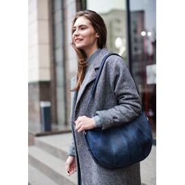 Придбати Шкіряна жіноча сумка Круасан синя, image , характеристики, відгуки