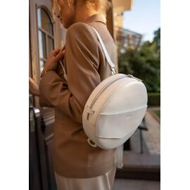 Придбати Шкіряна жіноча кругла сумка-рюкзак Maxi біла, image , характеристики, відгуки
