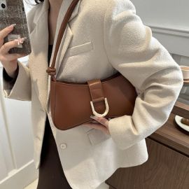 Купить Кроссбоди из эко-кожи коричневое Lilly P2-6718C, фото , характеристики, отзывы
