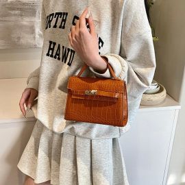 Придбати Стильная женская классическая сумочка с эко-кожи Lilly P2-8577C, image , характеристики, відгуки