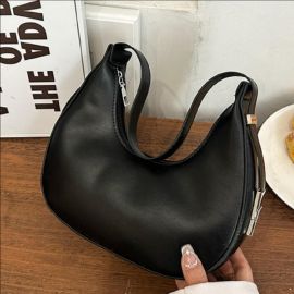 Купить Полукруглая женская сумочка в эко-коже Lilly P4-2212A, фото , характеристики, отзывы
