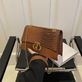 Придбати Сумочка на цепочке каркасная через плечо Lilly P4-6536C, image , характеристики, відгуки