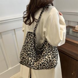 Купить Текстильая сумка в расцветке лео Lilly P4-6628LB, фото , характеристики, отзывы