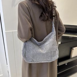 Купить Вельветовая женская сумка серая Lilly P4-8298G, фото , характеристики, отзывы