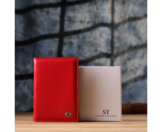 Купить Яркая обложка на паспорт универсального формата из натуральной кожи ST Leather 23080 Красный, фото , изображение 10, характеристики, отзывы
