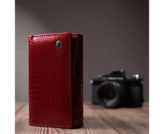 Купить Кошелек женский в три сложения из лакированной фактурной натуральной кожи ST Leather 22708 Красный, фото , изображение 9, характеристики, отзывы