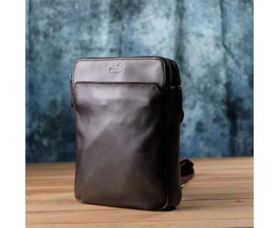 Купить Вертикальная мужская сумка через плечо из гладкой натуральной кожи Shvigel 20868_1 Коричневый, фото , изображение 9, характеристики, отзывы