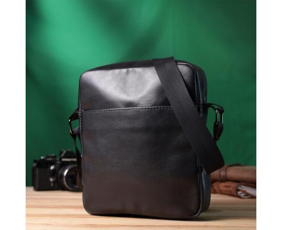 Купить Сумка для мужчин через плечо из глянцевой натуральной кожи Shvigel 22849 Черная, фото , изображение 9, характеристики, отзывы