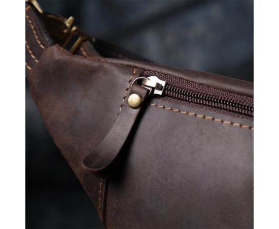 Купить Удобная сумка-бананка для мужчин из натуральной винтажной кожи Shvigel 23121 Коричневый, фото , изображение 10, характеристики, отзывы