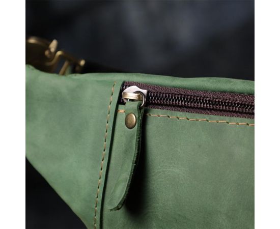 Купить Модная сумка-бананка для мужчин из натуральной винтажной кожи Shvigel 23124 Зеленый, фото , изображение 10, характеристики, отзывы