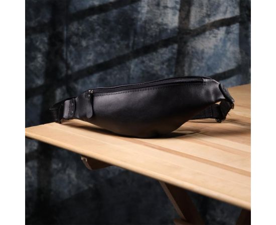 Купить Сумка бананка для мужчин из гладкой натуральной кожи Shvigel 23134 Черный, фото , изображение 9, характеристики, отзывы