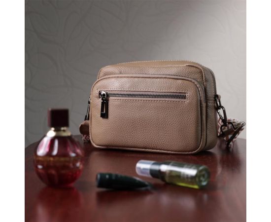 Купить Практичная женская сумка с накладным карманом из натуральной кожи Vintage 22638 Бежевая, фото , изображение 11, характеристики, отзывы