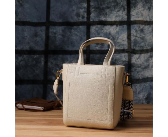 Купить Сумка для женщин из натуральной кожи с модным трапециевидным кроем Vintage 22917 Белый, фото , изображение 11, характеристики, отзывы