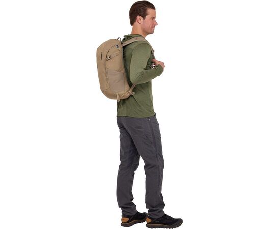 Купить Походный рюкзак Thule AllTrail Daypack 18L (Faded Khaki) (TH 3205087), фото , изображение 4, характеристики, отзывы