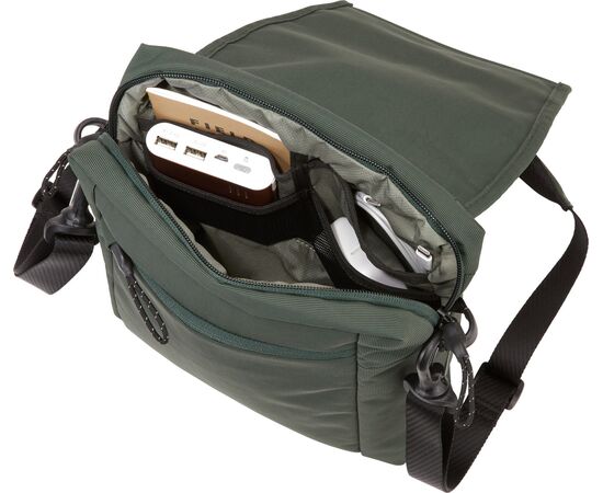 Купить Наплечная сумка Thule Paramount Crossbody Tote (Racing Green) (TH 3204493), фото , изображение 4, характеристики, отзывы