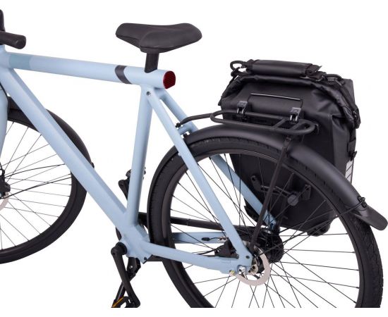 Придбати Велосипедная сумка Thule Shield Pannier 22L (1 шт)(Black) 3205406 (TH 3205406), image , зображення 3, характеристики, відгуки