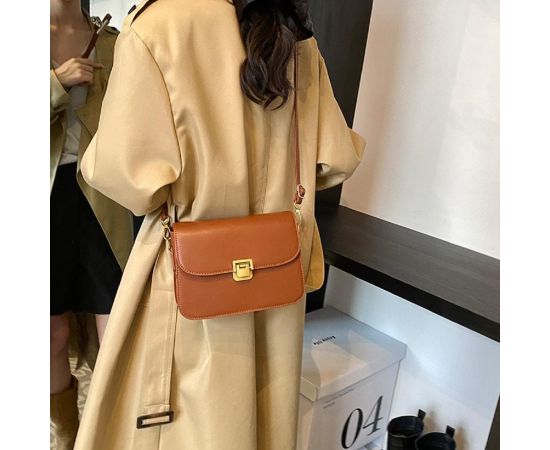 Придбати Каркасное кроссбоди с клапаном на замке эко-кожа Lilly P1-2806C, image , зображення 3, характеристики, відгуки