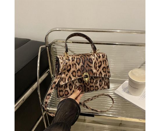 Придбати Стильное кроссбоди эко-кожа лео Lilly P1-369-9075LB, image , зображення 3, характеристики, відгуки