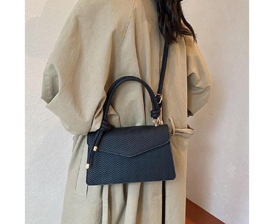 Купить Кроссбоди каркасное из эко-кожи Lilly P1-86148A, фото , изображение 2, характеристики, отзывы