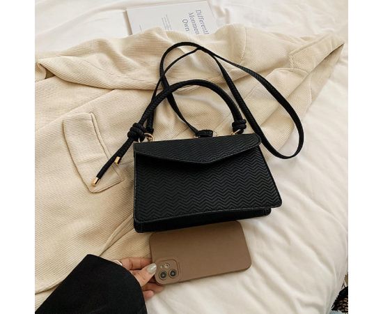 Купить Кроссбоди каркасное из эко-кожи Lilly P1-86148A, фото , изображение 3, характеристики, отзывы