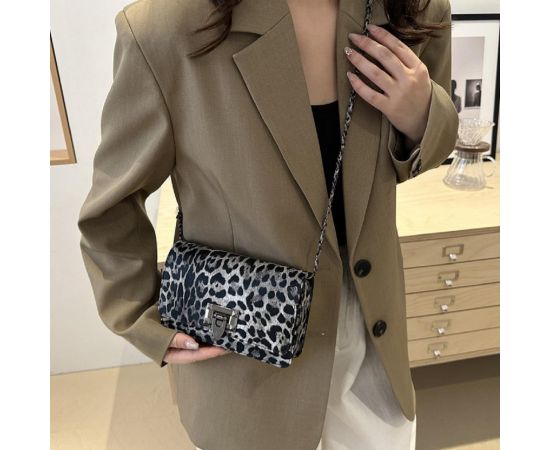 Придбати Кроссбоди на цепочке из эко-кожи Lilly P2-14502LG, image , зображення 4, характеристики, відгуки
