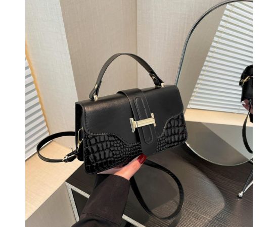 Купить Маленькое кроссбоди эко-кожа черное Lilly P2-1501A, фото , изображение 2, характеристики, отзывы