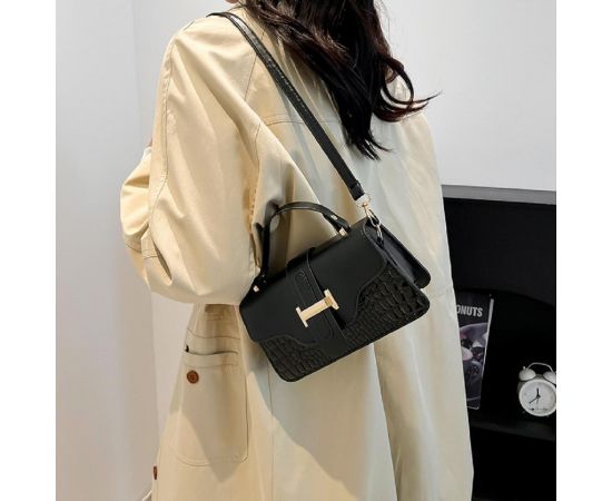 Купить Маленькое кроссбоди эко-кожа черное Lilly P2-1501A, фото , изображение 3, характеристики, отзывы