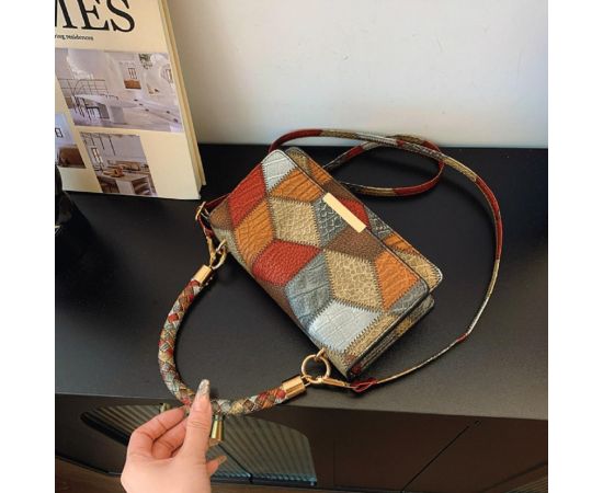 Придбати Кроссбоди из эко-кожи с геометрическим рисунком Lilly P2-15119230R, image , зображення 5, характеристики, відгуки