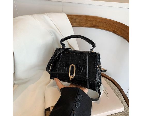 Купить Каркасное небольшое кроссбоди из эко-кожи Lilly P2-17068985A, фото , изображение 4, характеристики, отзывы