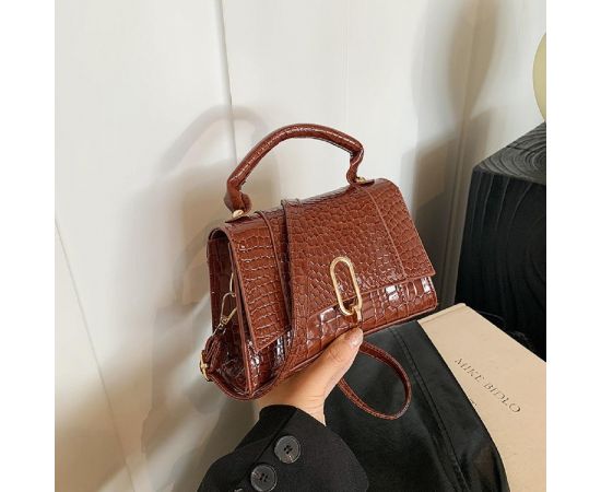 Купить Каркасное небольшое кроссбоди из эко-кожи Lilly P2-17068985C, фото , характеристики, отзывы