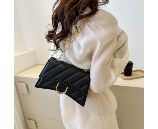 Купить Кроссбоди выгнутой формы в эко-коже Lilly P4-377A, фото , изображение 4, характеристики, отзывы