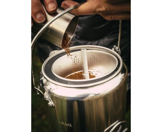 Купить Кавоварка туристична Easy Camp Adventure Coffee Pot 1.4L Silver (680197), фото , изображение 3, характеристики, отзывы